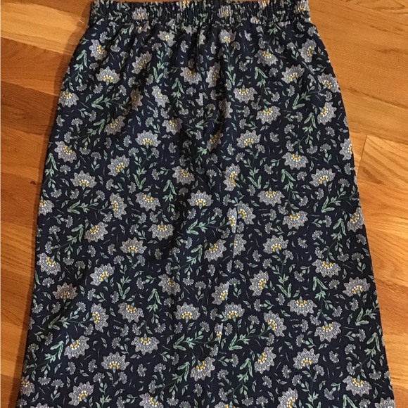 Woman’s max studio NWT two piece pant suit top size Large bottom size medium - Picture 4 of 14